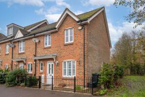 6, Brook Terrace, Hooley Lane, Redhill RH1 6DT