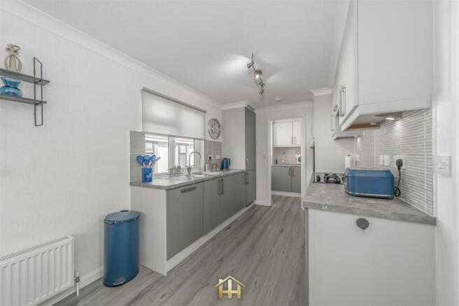 D30 BARRYDOWNS PARK BARRY CARNOUSTIE DD7 7DW 18032