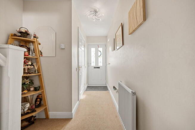 3 bed Detached for sale Image 9