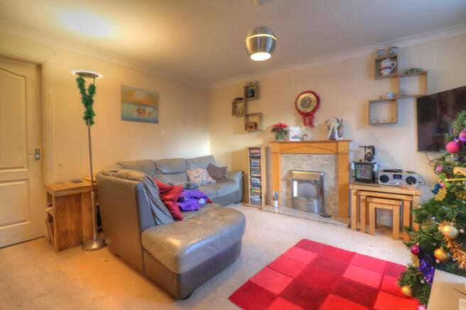 lounge 2