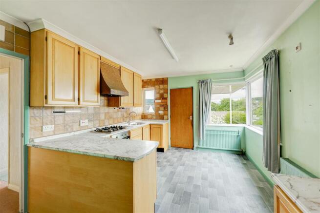 21 Netherend Rd int_17 2.JPG