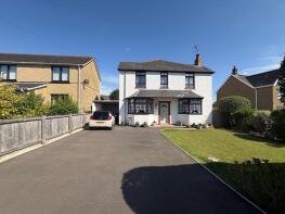 11, The Highway, Croesyceiliog, Cwmbran NP44 2BG