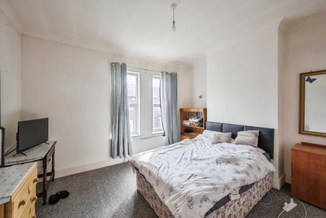 3 bed Terraced for sale Image 7