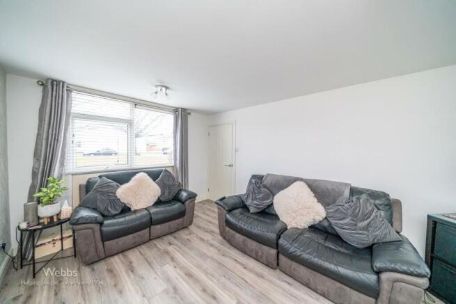 ¿ Webbs Estate AgenZoom Info DeleteLink to a Room.