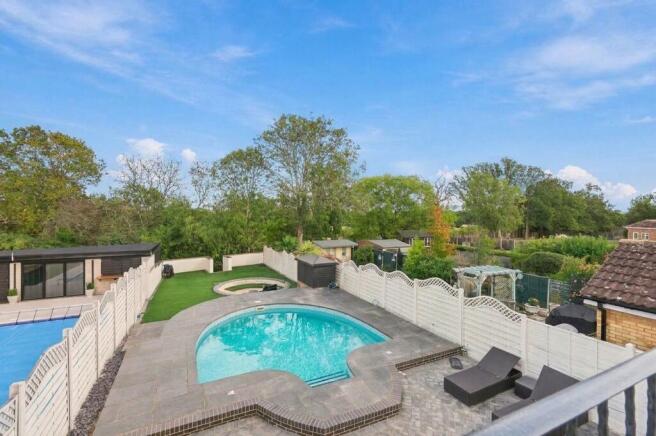 Rear Garden & Pool