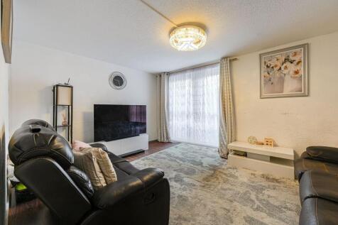 Cormorant Court, Deptford, London, SE8