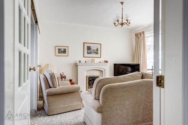 3 bed Detached for sale Image 8