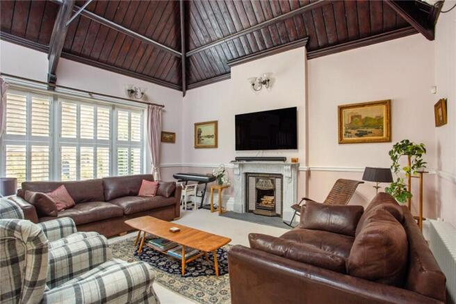 Living/Dining Room