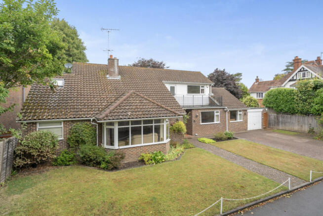 1347632-1-68b7026...