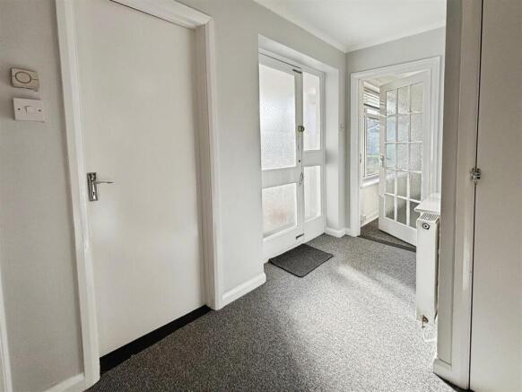 Hallway.JPG