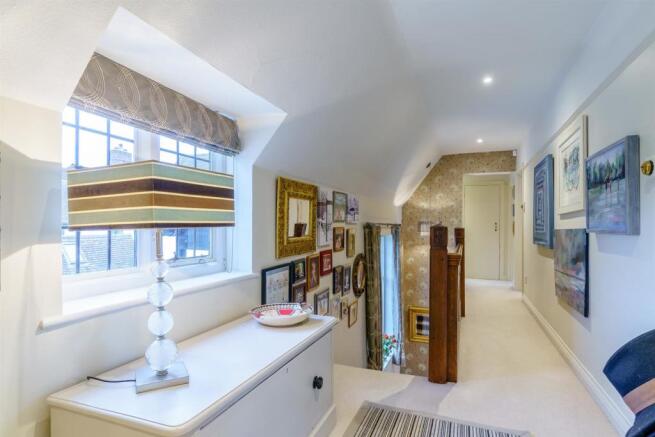 8482855-Interior32.jpg