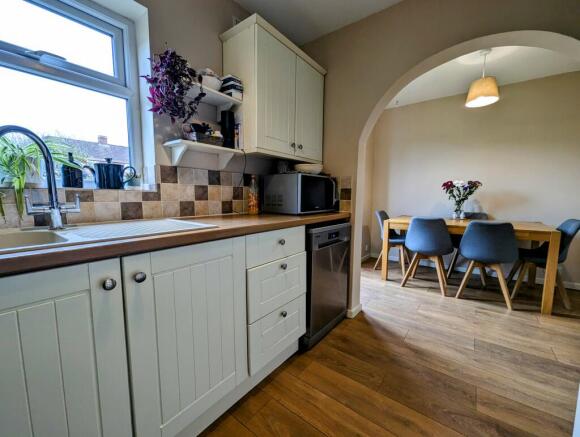 Kitchen/Dining Room
