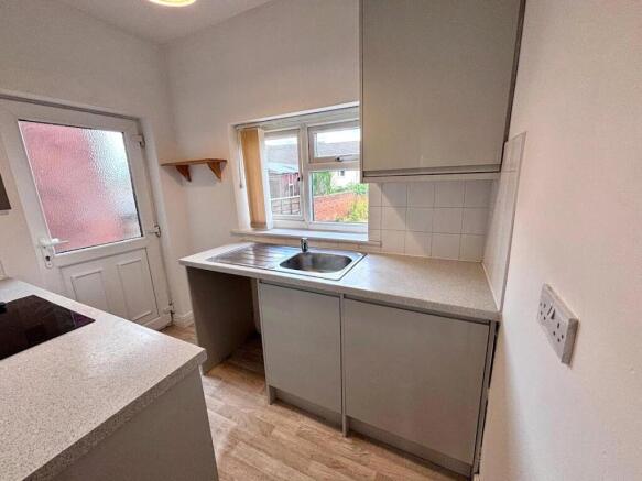 2 bed Terraced for sale Image 4