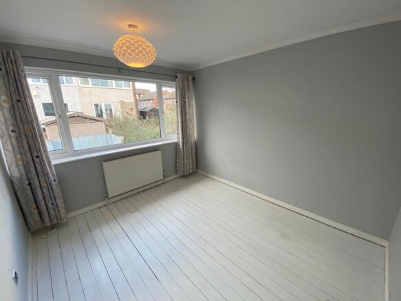 3 bed House to rent Image 9