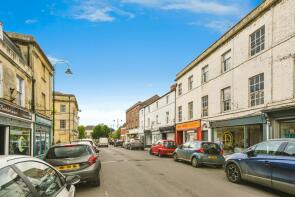 3, Unicorn Mews, Sidmouth Street, Devizes SN10 1LD
