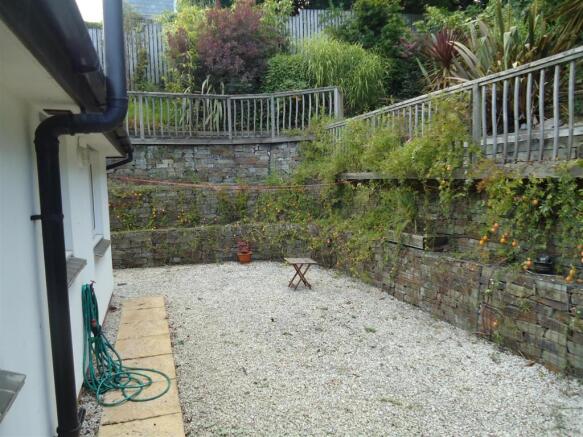 facproperties.co.uk-estate-agent-estate-agents-par