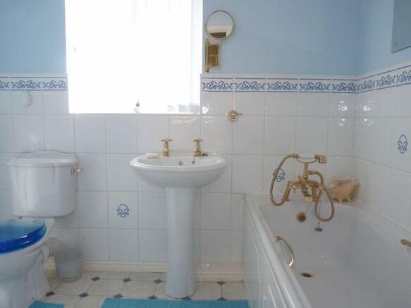 Photo 11