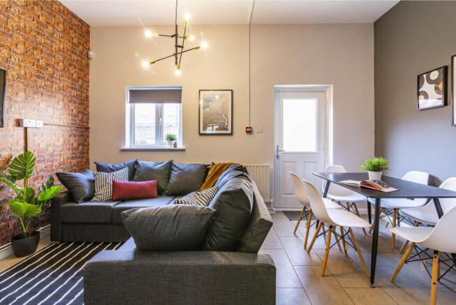 Open Plan Lounge/Kitchen