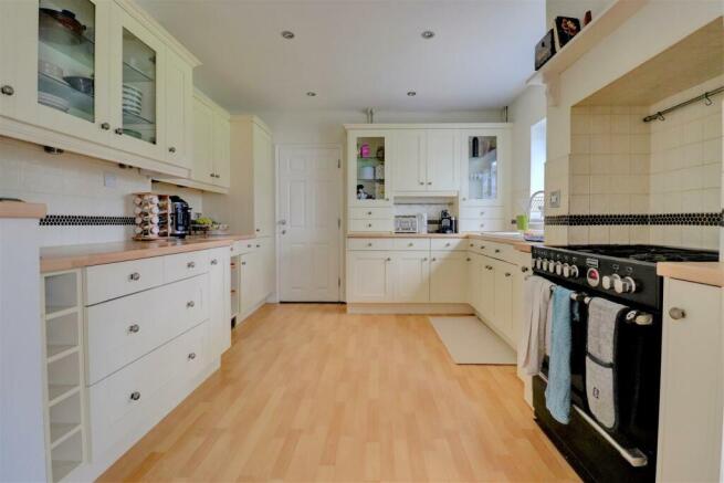Kitchen Three.jpg
