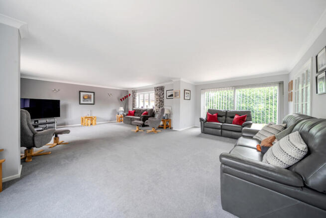 1336635-11-68a30a...