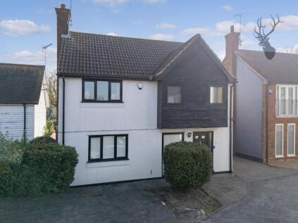 Market Place, Abridge, RM4