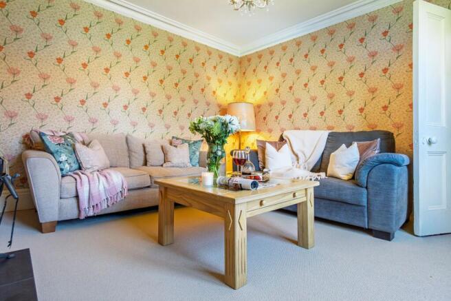 An elegant retreat for the evening
