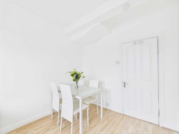 CAM03741G0-PR0109...