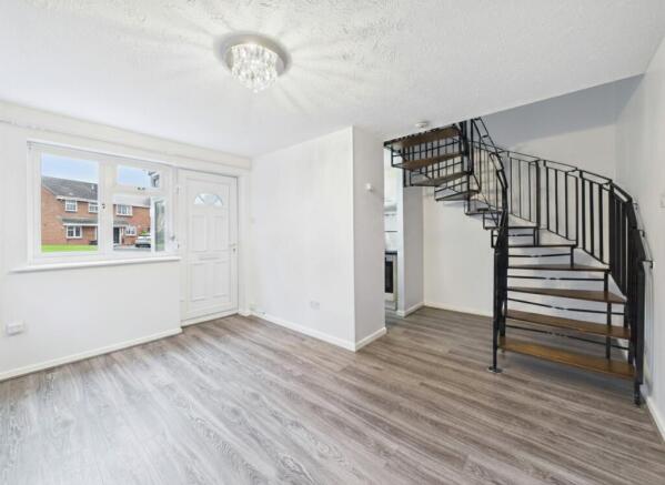 cam01698g0pr0146still003001