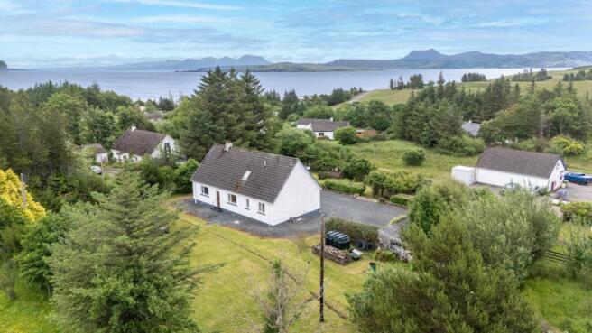 Cherrytree, 20 Laide, Achnasheen, Wester Ross, IV22 photo 4