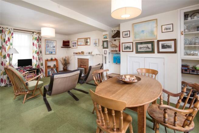 Sitting/Dining Room