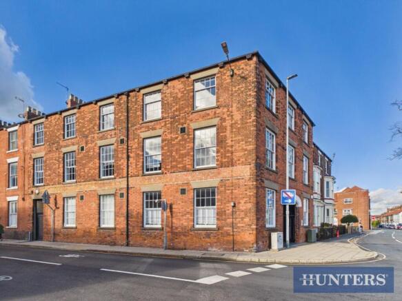 2-bed flat on Trinity Lane, Beverley, HU17 0AR, £269,950