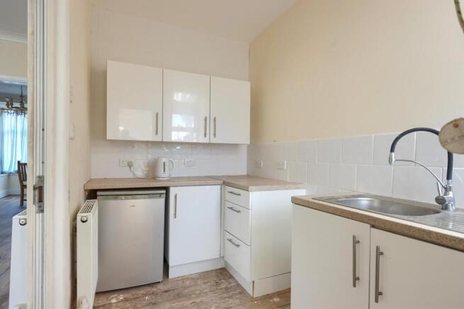 3 bed Terraced for sale Image 6
