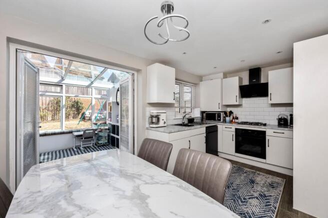 Kitchen/Breakfast