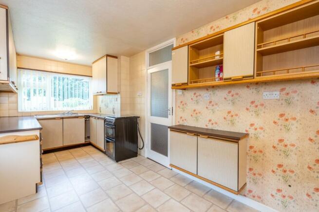 Kitchen Breakfast Room.jpg