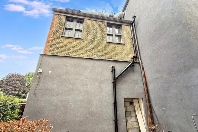 The Victoria Pub, 177 Grove Street, London SE8 3QQ