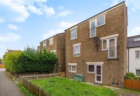 46, Darlington Road, London SE27 0UD