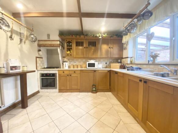 Kitchen/Breakfast ro