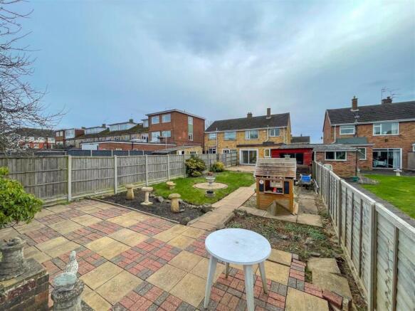 St Nicolas Park Drive - Image-13.jpg