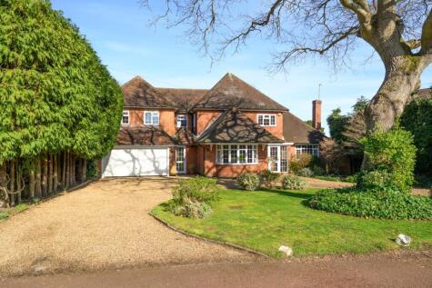 Ireton Avenue, Ashley Park, Walton-on-Thames, KT12