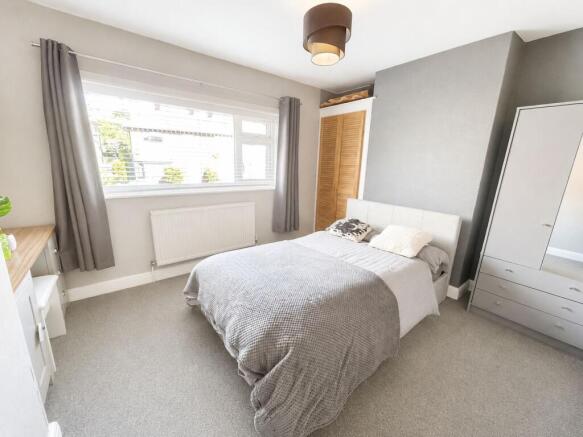 3 bed Terraced for sale Image 6