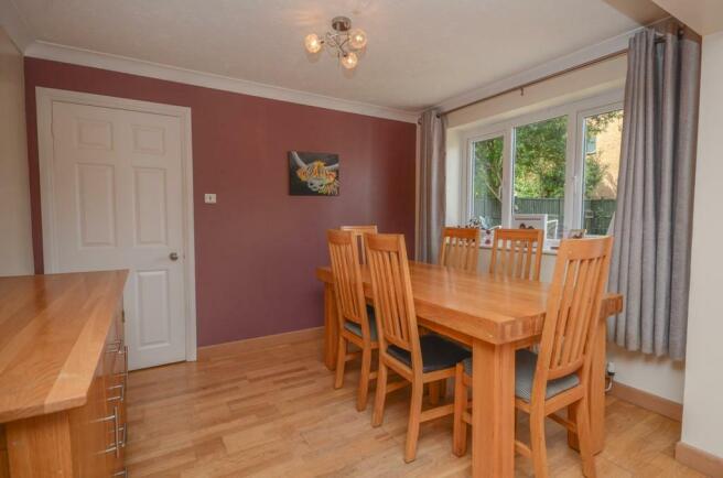Dining room.jpg