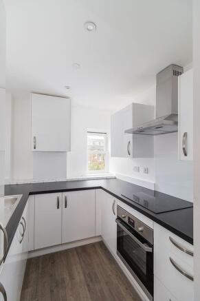 1 bed Flat Share to rent Image 11