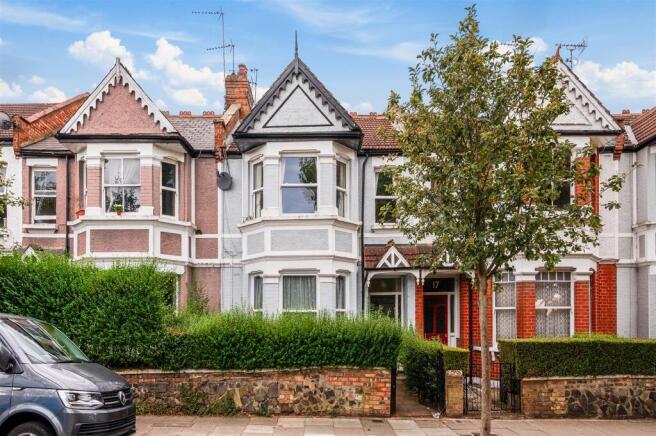 Daniels_5A, Riffel Road London, NW2_016.jpg