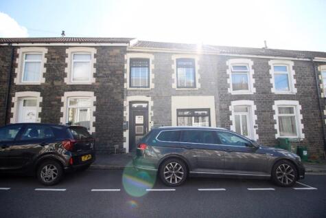 Pencerrig Street, Graigwen, Pontypridd, CF37 2HS