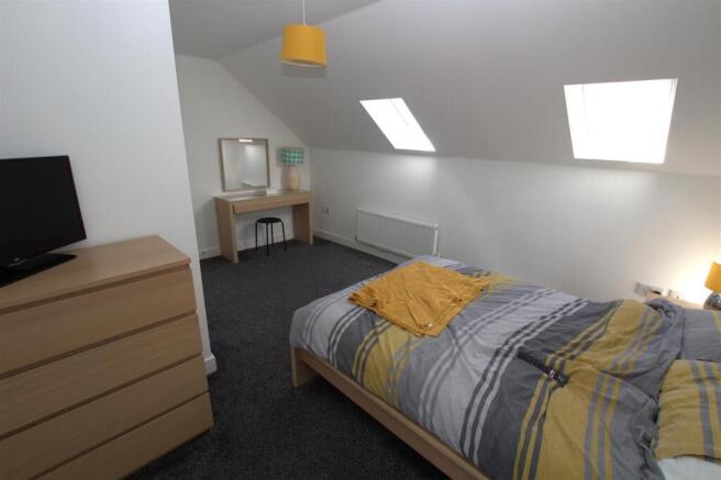 main bed reverse .jpg