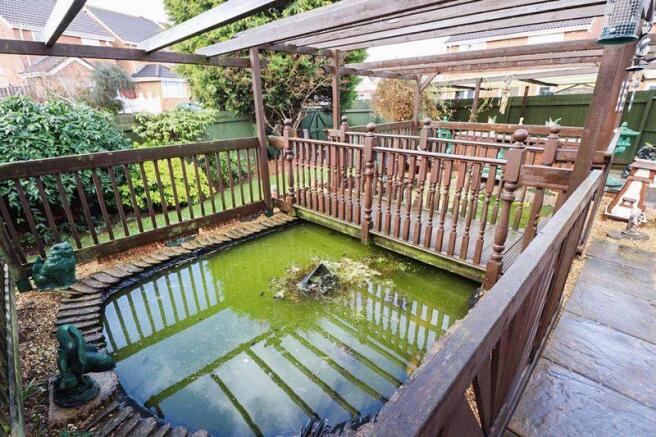 Rear Garden (1)