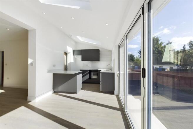 Kitchen/Brfst Room B