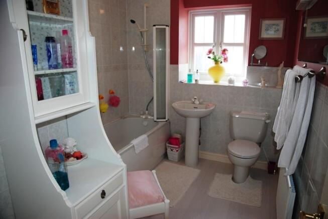 Family bathroom