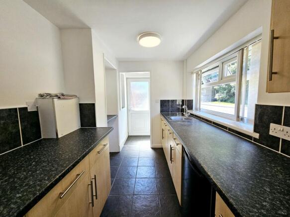 6 bed Block of Apartments for sale Image 5