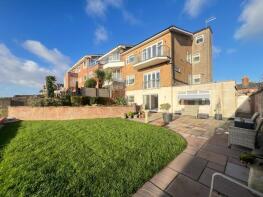 4, 10 The Willows, Clifton Drive, Lytham St. Annes FY8 5RQ